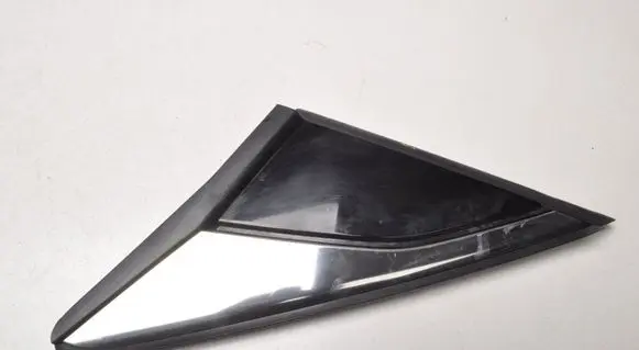 Honda Civic X Front arch trim 