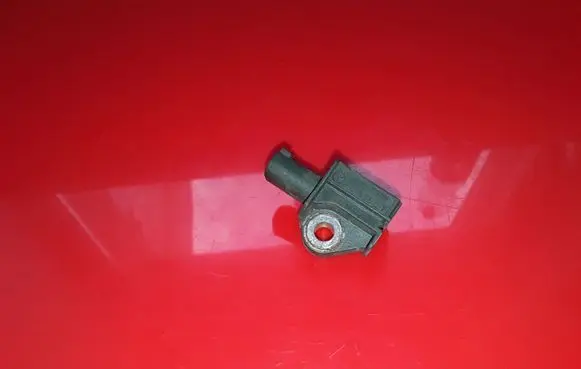 Mercedes-Benz E W212 Airbag deployment crash/impact sensor A1729056000 5WK44192