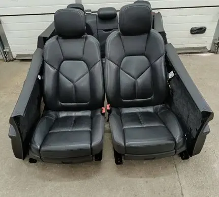 Porsche Macan (95B) Seat and door cards trim set 
