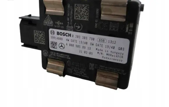 Mercedes-Benz C W205 Distronic sensor radar A0009058913 0203303790