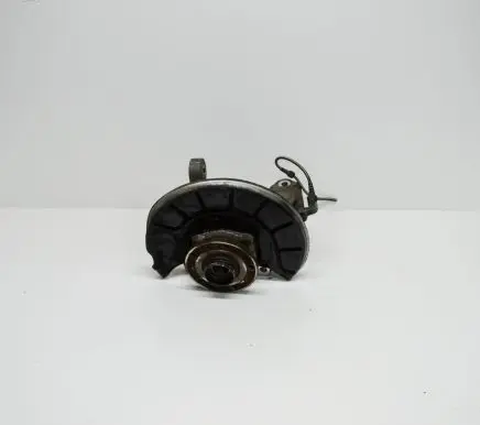 Volkswagen PASSAT CC Front wheel hub 1K0615312F