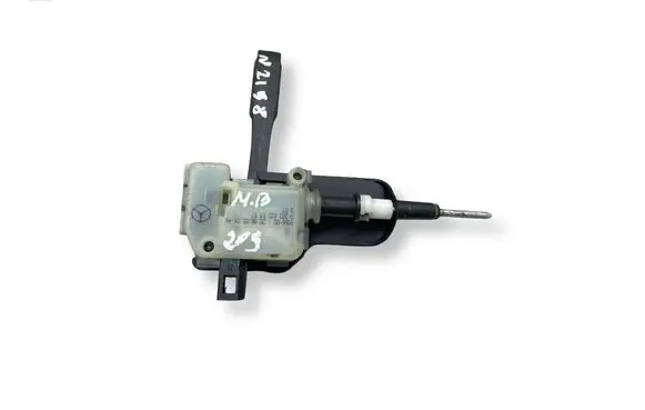 Mercedes-Benz CLK A209 C209 Fuel tank cap lock A2038201997 006600