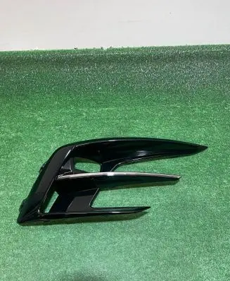Renault Megane IV Front bumper lower grill 261A25239