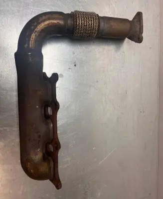 Audi A6 S6 C6 4F Exhaust manifold 059253097