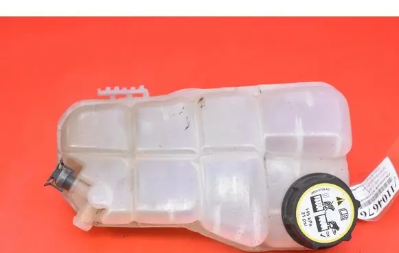 Volvo V40 Coolant expansion tank/reservoir 31338764