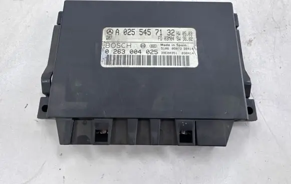 Mercedes-Benz E W211 Parking PDC control unit/module A0255457132 39E00351 0263004025