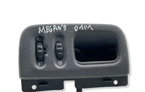 Renault Megane III Headlight level height control switch 