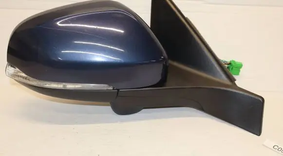 Volvo V70 Front door electric wing mirror 31298848
