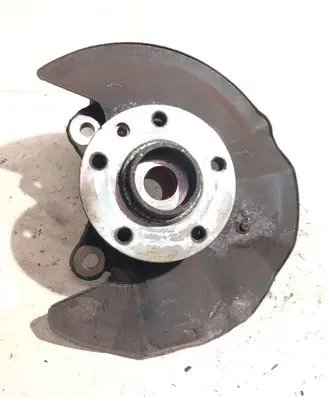 Volkswagen Transporter - Caravelle T5 Front wheel hub 7H0257G