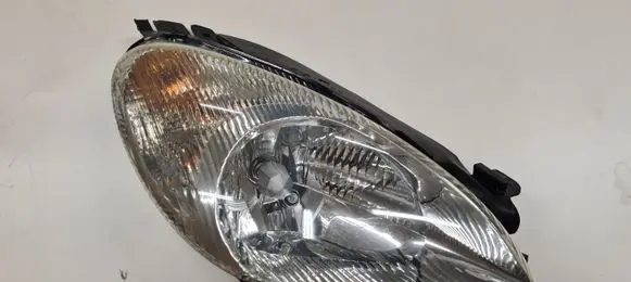 Citroen Xsara Picasso Headlight/headlamp 52115212