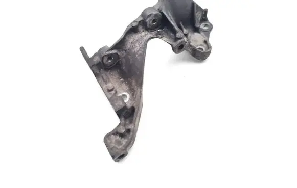 Opel Vivaro Engine mounting bracket A6261410040
