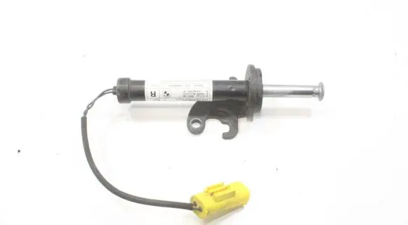 BMW X2 F39 Bonnet Pedestrian Airbag Actuator 7300582