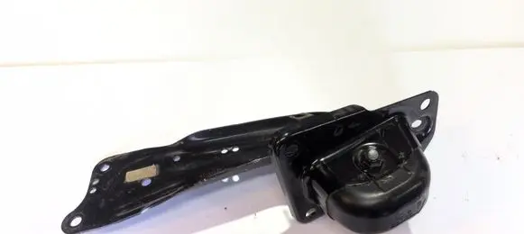 Rear upper control arm/wishbone