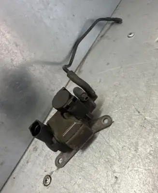 Audi A5 Sportback 8TA Turbo solenoid valve 059906609B 4F012311B
