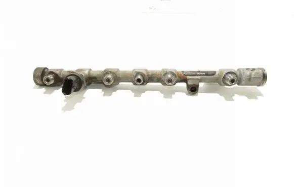 Renault Megane II Fuel main line pipe 8200576687