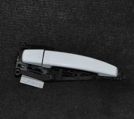 Opel Insignia A Front door exterior handle 13503893