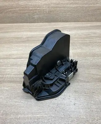 BMW X3 F25 Front door lock 7276668