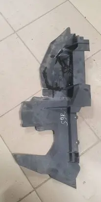 Audi Q7 4L Intercooler air guide/duct channel 4L0121284