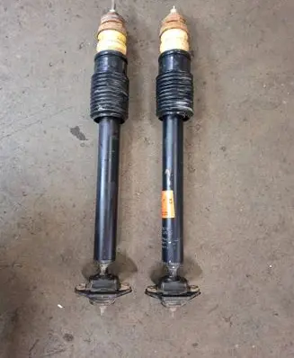 Rear shock absorber/damper