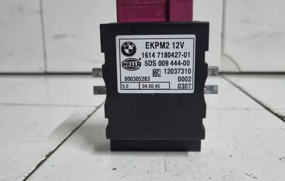 BMW 5 E60 E61 Fuel injection pump control unit/module 7180427 5DS00944400 000305283