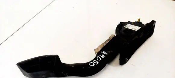 Ford Focus Accelerator throttle pedal 6PV01036832 6PV010368-32