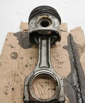 BMW X3 G01 Piston 8598757
