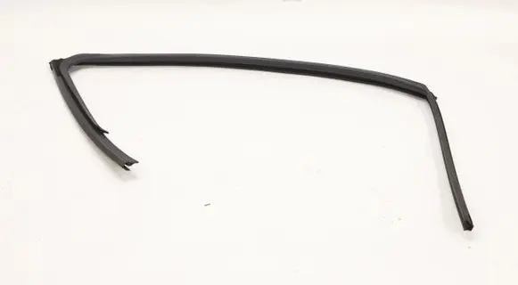 Mazda 6 Rubber seal front door (on door) 5783979
