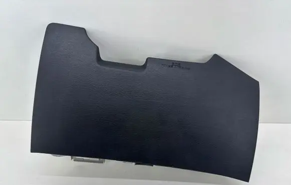 Toyota Avensis T270 Knee airbag 7390005030