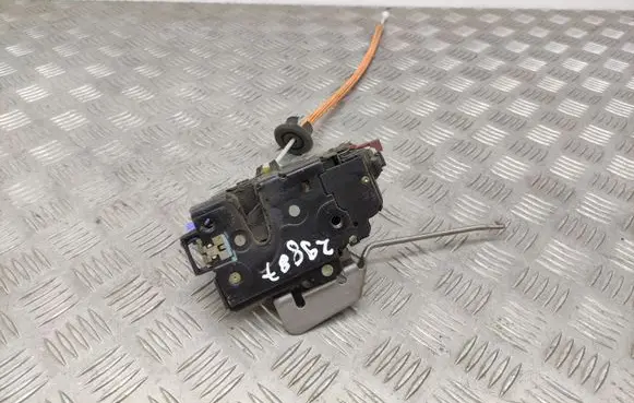 Audi A4 S4 B7 8E 8H Front door lock 4E1837016