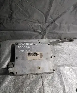 Toyota RAV 4 (XA20) Engine control unit/module 8966142880 2120000960