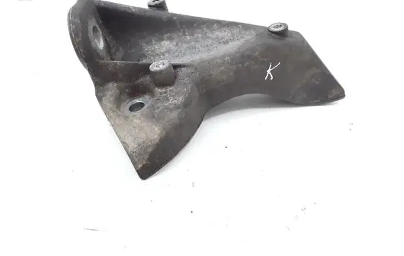 Audi A6 S6 C5 4B Gearbox mounting bracket 8D0399113AC