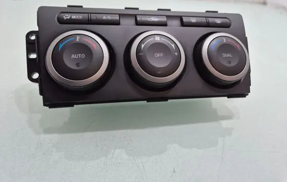 Mazda 6 Climate control unit GAM761190B