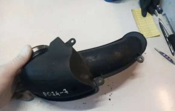 Intake resonator