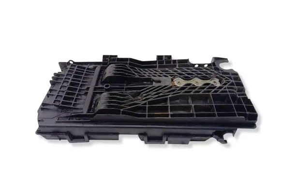 Ford Mondeo MK IV Battery tray 6G9110723A