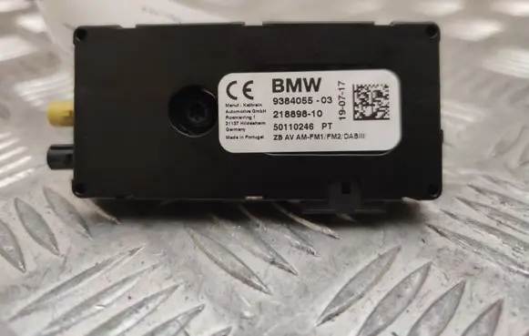 BMW 7 G11 G12 Aerial antenna amplifier 9384055