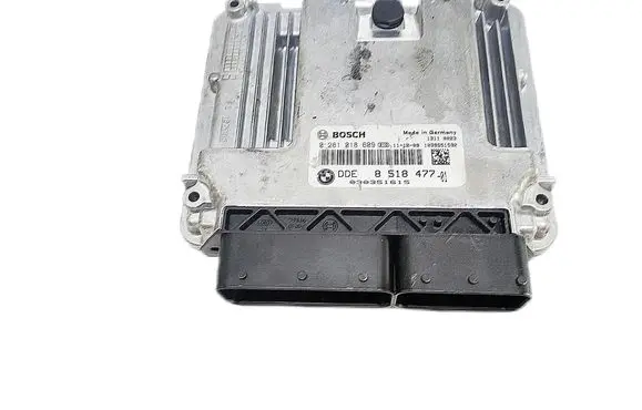 BMW 5 F10 F11 Engine control unit/module 8518477