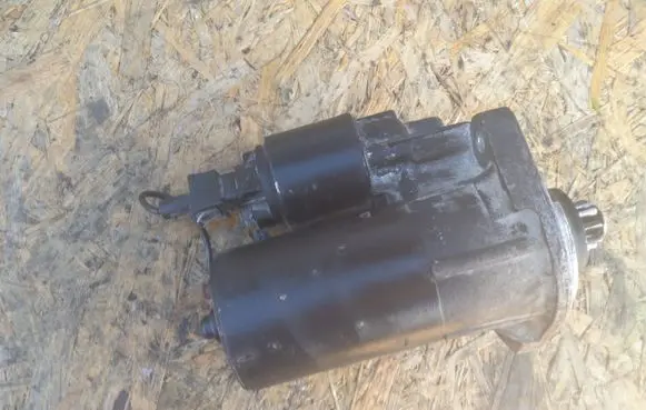 Seat Leon (1M) Starter motor 0001121006 02091023F