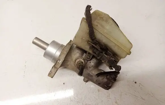 Opel Astra H Master brake cylinder 32067271