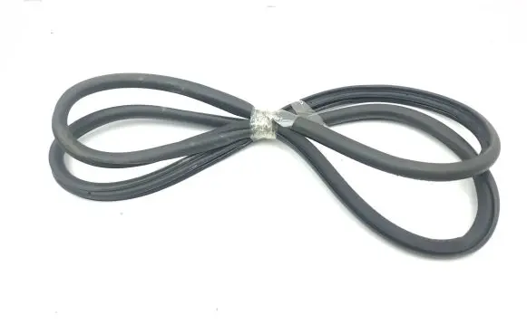 Citroen C5 Aircross Front door rubber seal