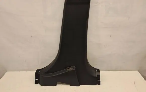 KIA Sportage (B) pillar trim (bottom) 858463U900