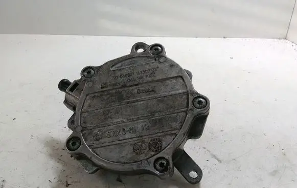 Audi A6 S6 C6 4F Vacuum pump 06D145100E
