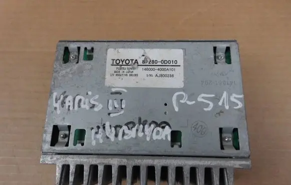 Toyota Yaris Sound amplifier 862800D010