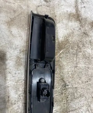 Volvo V50 Electric window control switch 30773214