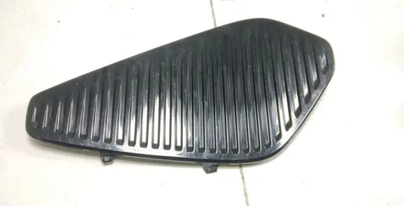 Peugeot 5008 II Front bumper lower grill 9836831777