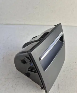 Skoda Superb B6 (3T) Glove box central console 3T0857961b