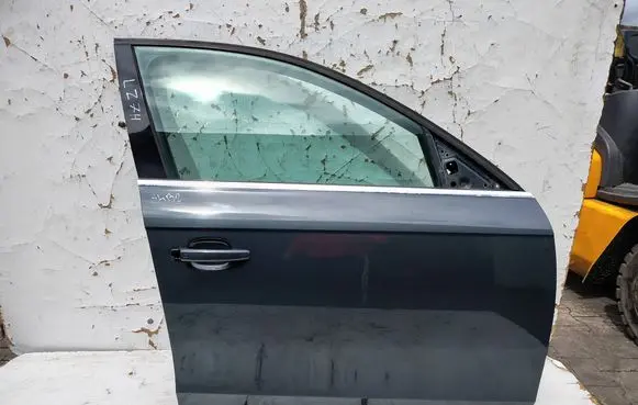 Audi A4 S4 B8 8K Front door