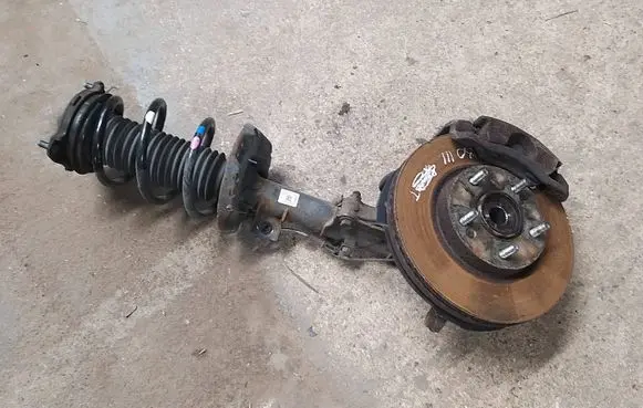 Hyundai i30 Front wheel hub spindle knuckle 