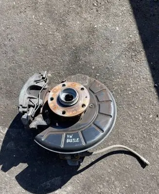 Volkswagen Beetle A5 Front wheel hub 1k0611842d