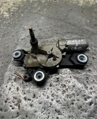 Mazda 3 I Rear window wiper motor BP4K67450