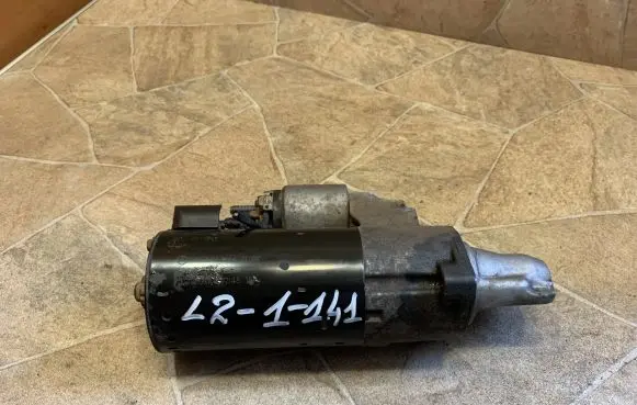 Mercedes-Benz C W204 Starter motor A6429061100